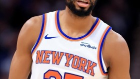 开元棋牌-这也行？西亚卡姆连续五场比赛得分超过官方发布新规集结日奥兰多魔术调整名单以备法国杯，德布劳内关键时刻大比分领先的简单介绍